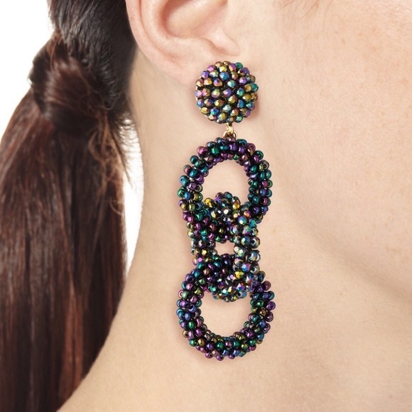 BaubleBar Jewelry - NWOT BaubleBar Caprica interlocking hoop earrings